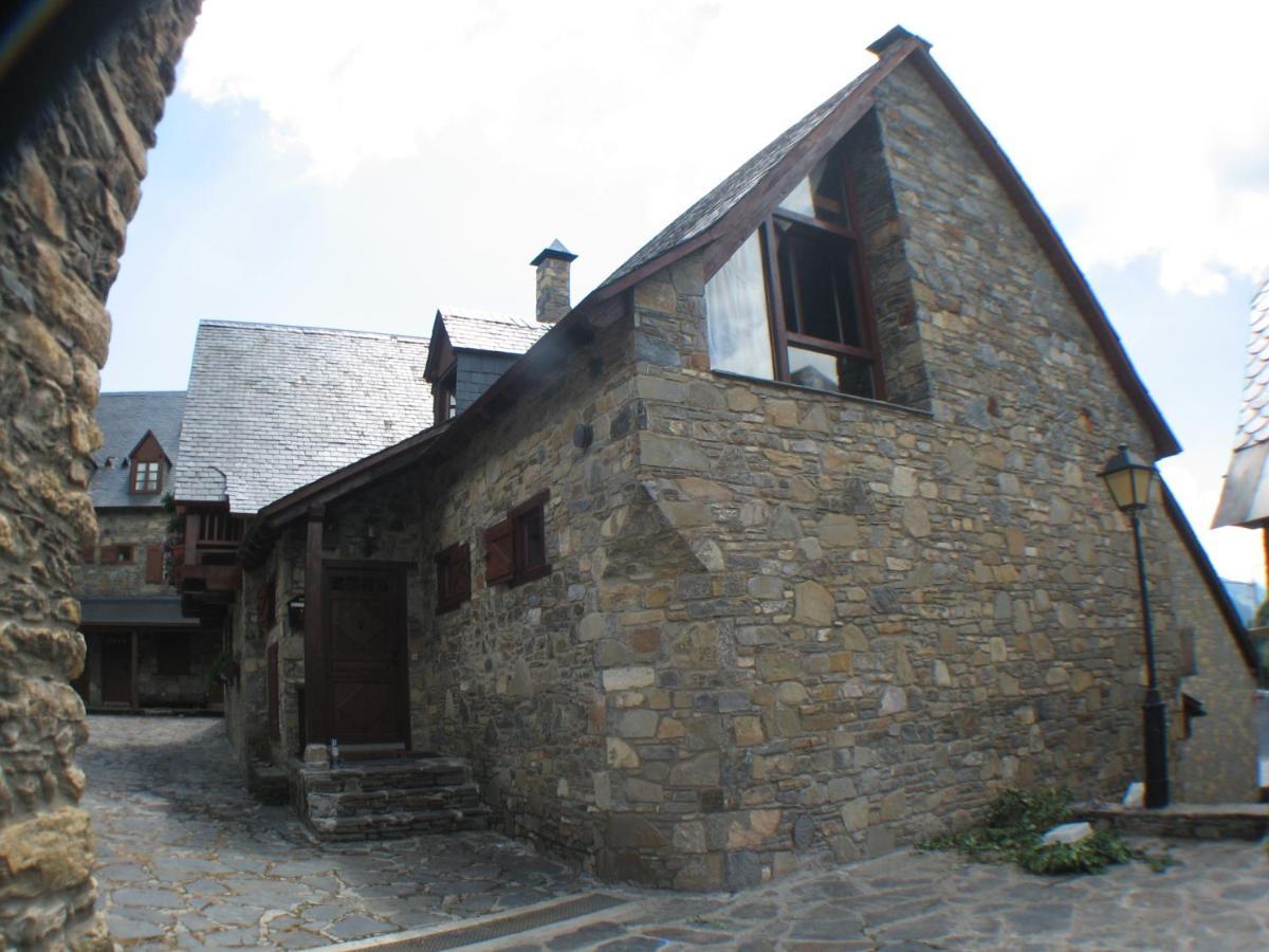 Casa De Piedra Con Encanto En El Bonito Pueblo De Bagergue Exterior foto