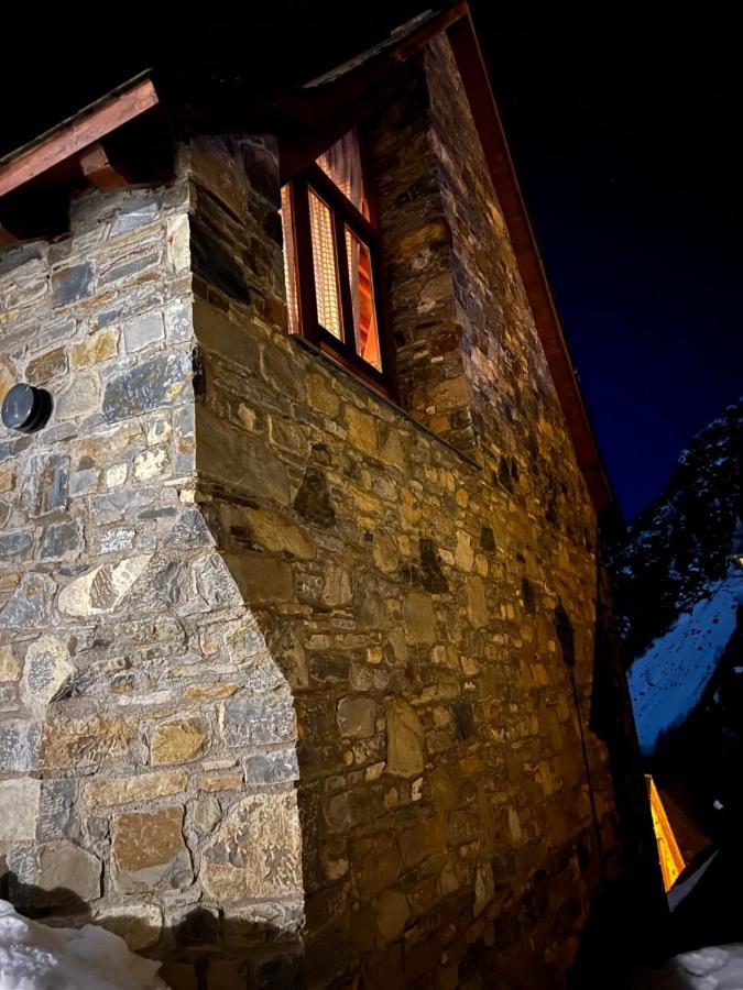 Casa De Piedra Con Encanto En El Bonito Pueblo De Bagergue Exterior foto