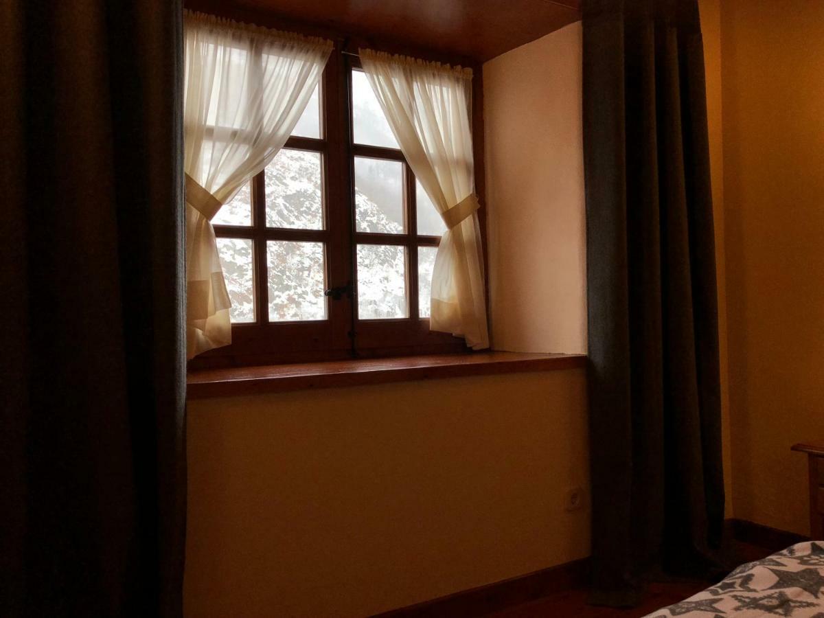Casa De Piedra Con Encanto En El Bonito Pueblo De Bagergue Exterior foto