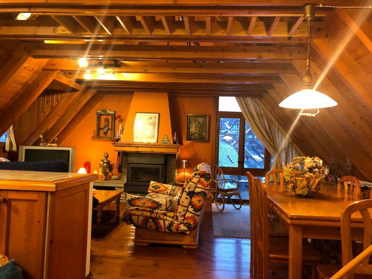 Casa De Piedra Con Encanto En El Bonito Pueblo De Bagergue Exterior foto